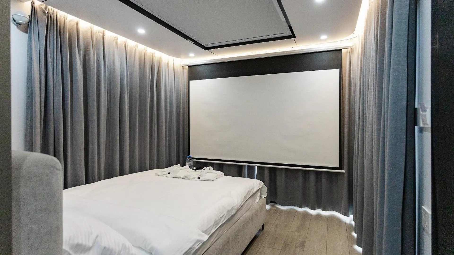 Zvezdnaya Eco-Hotel Алматы Отель